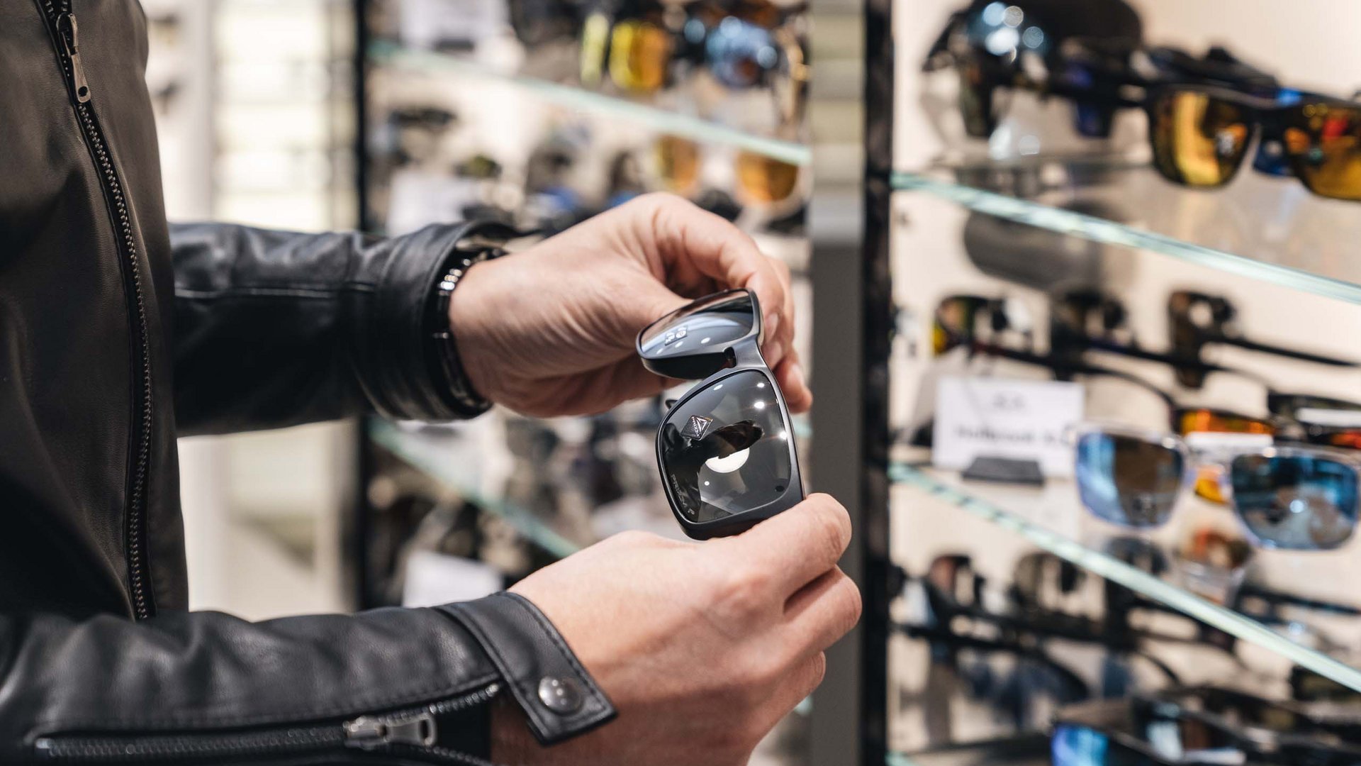 Samnaun duty-free fuel: customs regulations Samnaun duty-free fuel: customs regulations